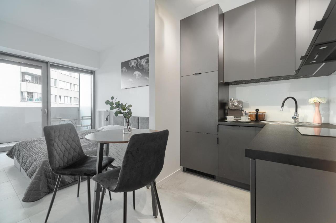 Apartament Hanza Tower III - Unique Apartments ชเตชชิน ภายนอก รูปภาพ