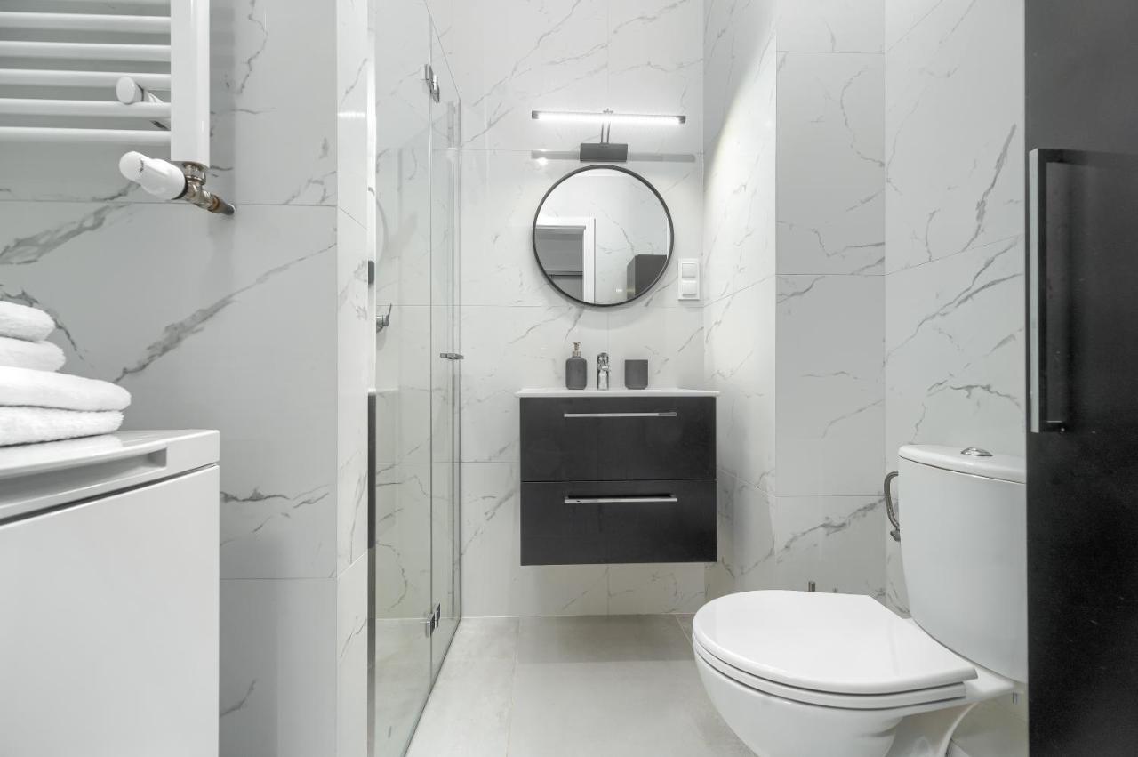 Apartament Hanza Tower III - Unique Apartments ชเตชชิน ภายนอก รูปภาพ