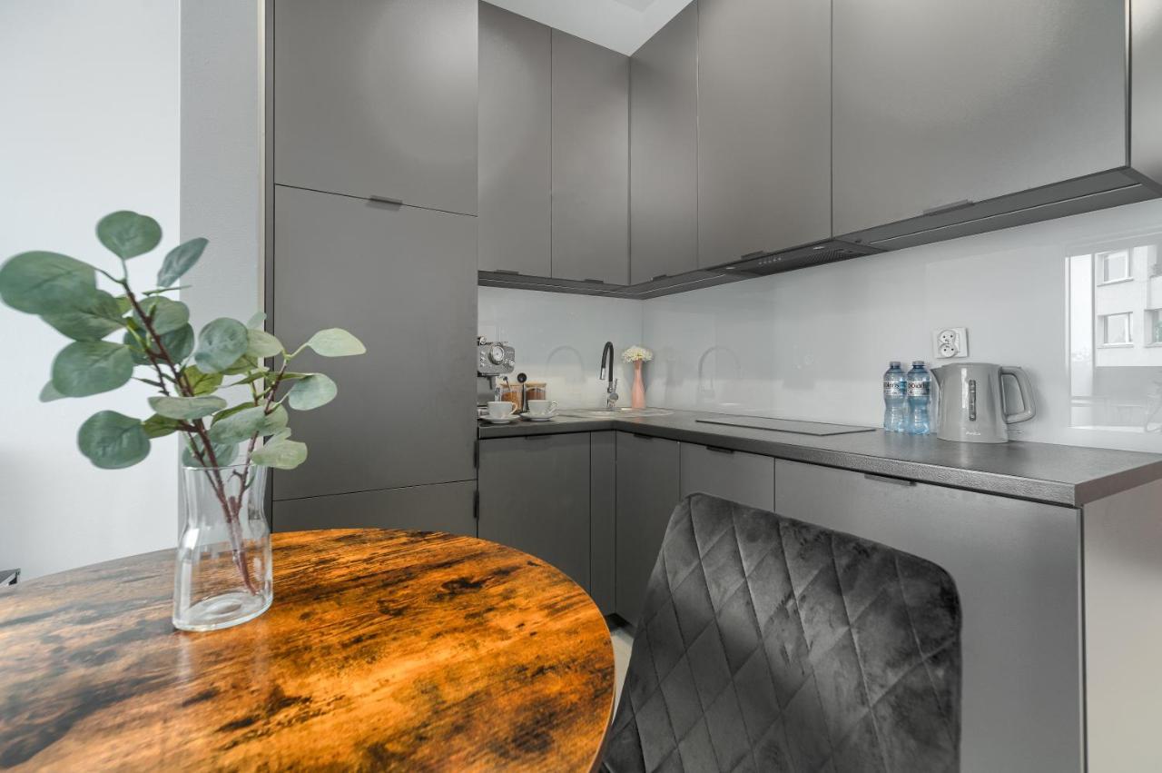 Apartament Hanza Tower III - Unique Apartments ชเตชชิน ภายนอก รูปภาพ